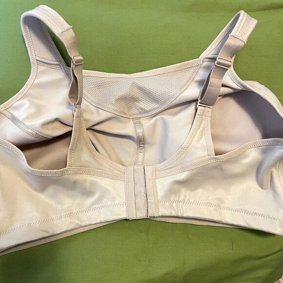 Glamorise Sport Beige No-Bounce Moisture Wicking Camisole Sports Bra 46F - Picture 5 of 8